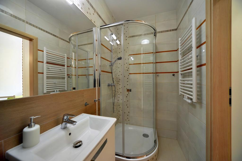 Apartament Wille Parkowe Polanica-Zdrój Buitenkant foto